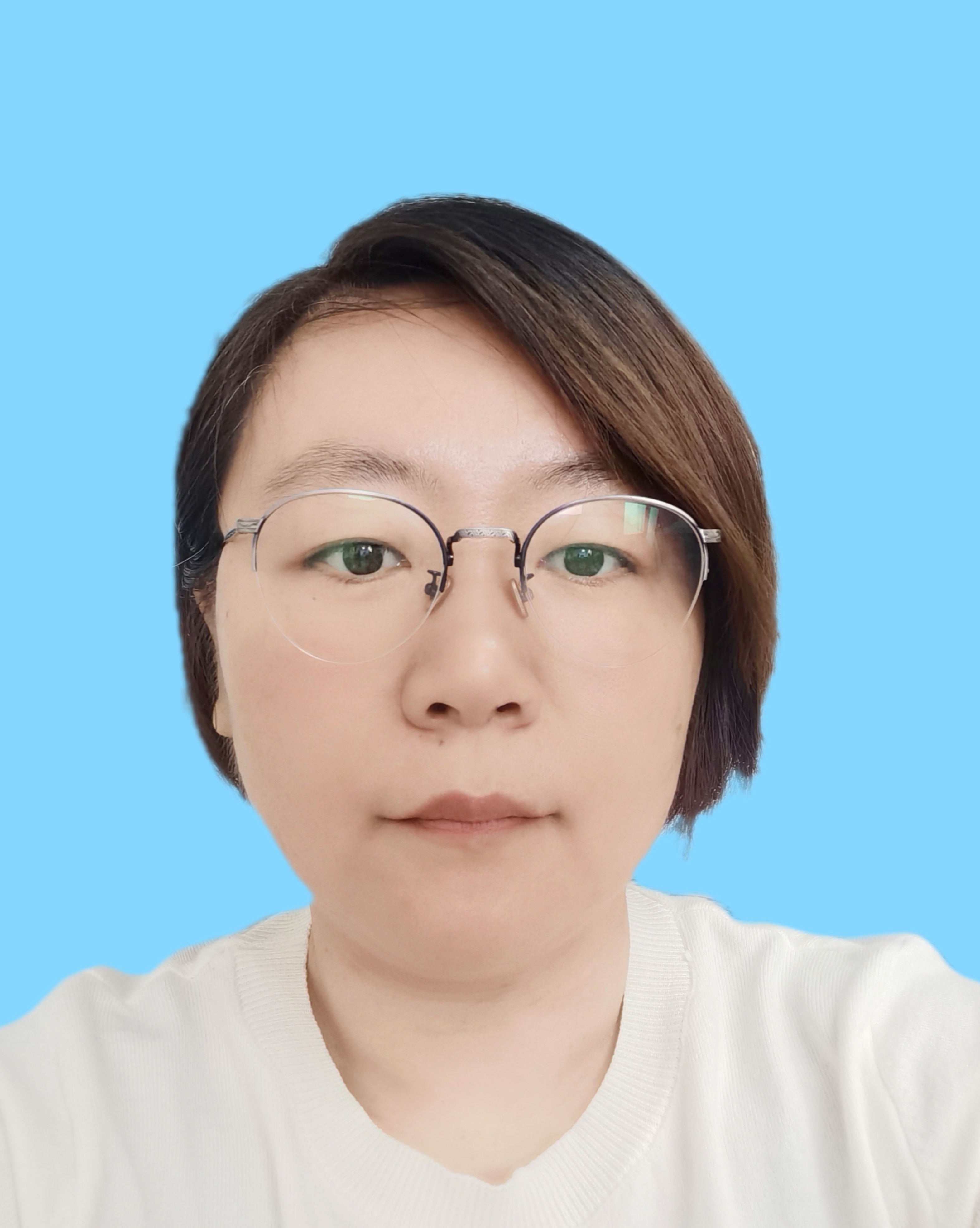 郭佳佳